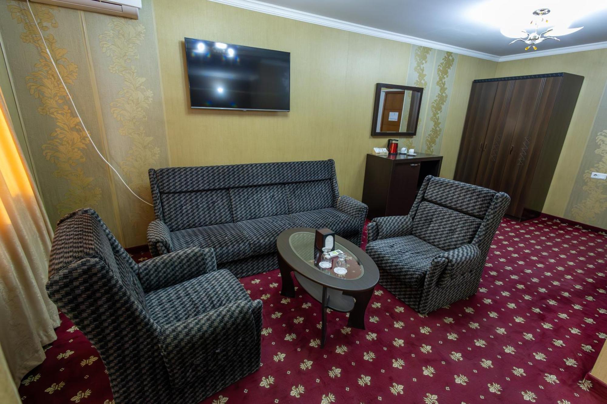 Gyumri Hotel Zewnętrze zdjęcie